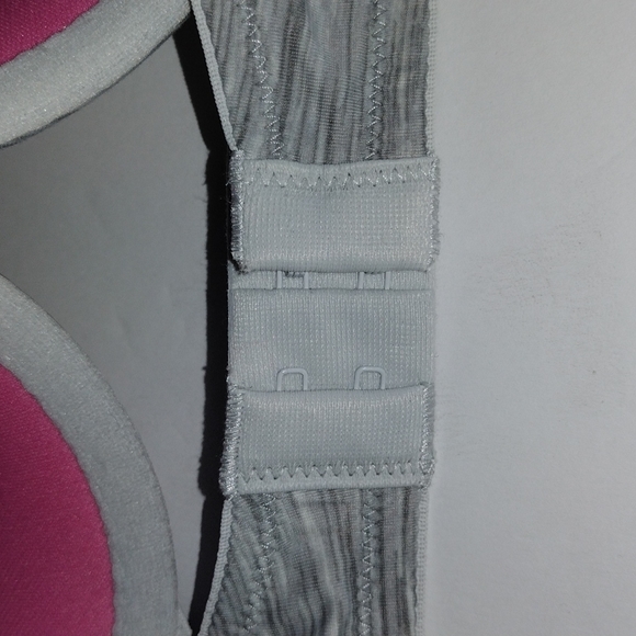 Victoria's Secret PINK Wear Everywhere T-shirt Pushup Bra 34D EUC - Picture 8 of 10